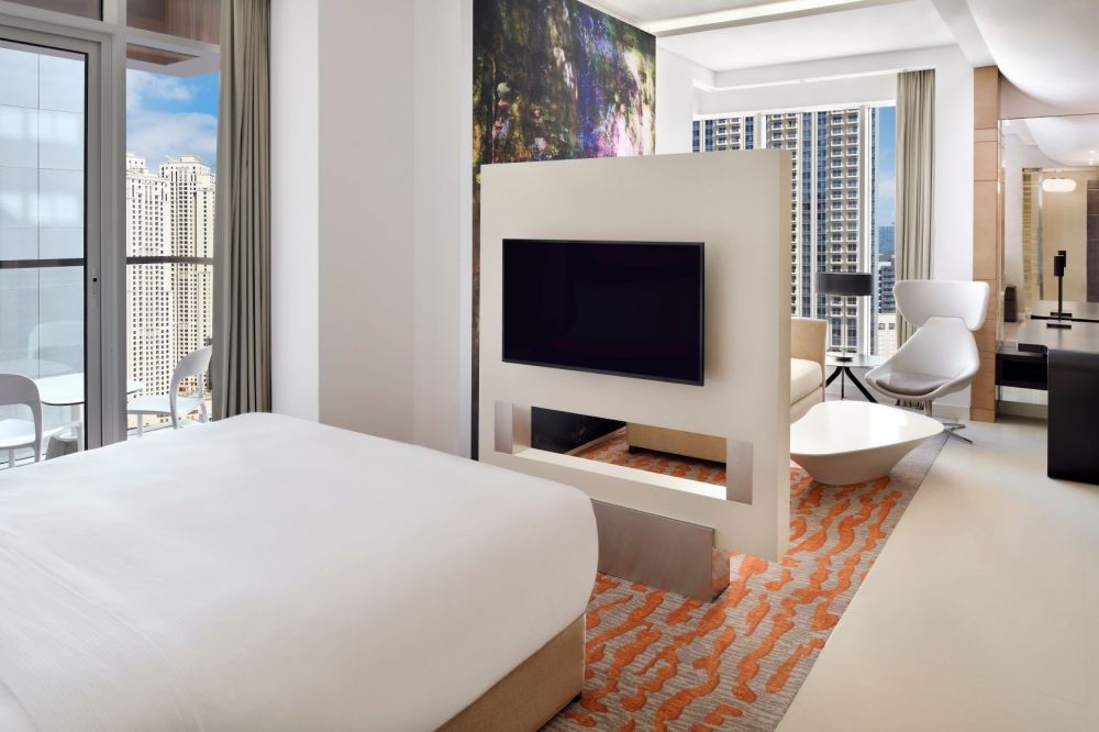 Junior Suite, Crowne Plaza Dubai Marina 5*