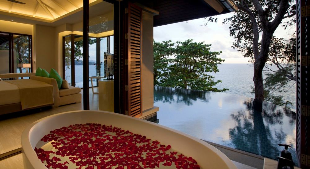 One Bedroom Ocean Pool Villa, Pullman Phuket Arcadia Naithon Beach 5*