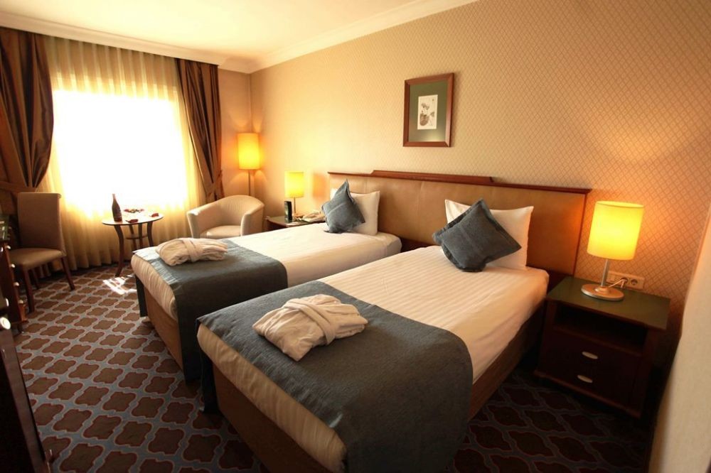 Standard Room, The Green Park Hotel Merter 5*