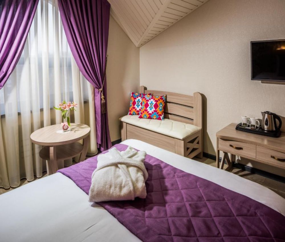 Superior King/Twin Room, Aster Hotel Group 4*