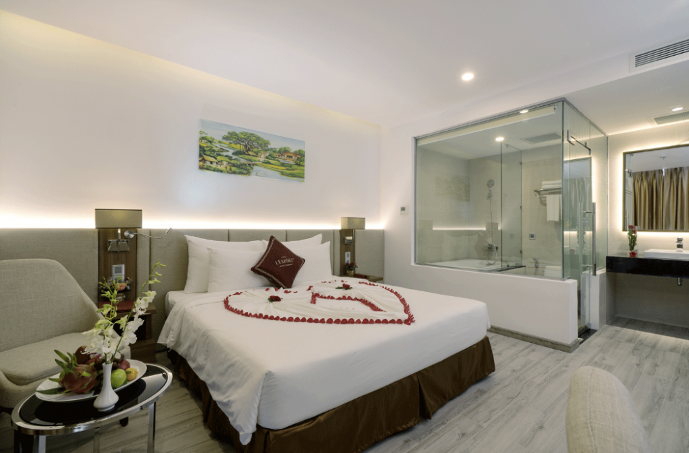 Premier Deluxe with balcony, LeMore Hotel Nha Trang 4*