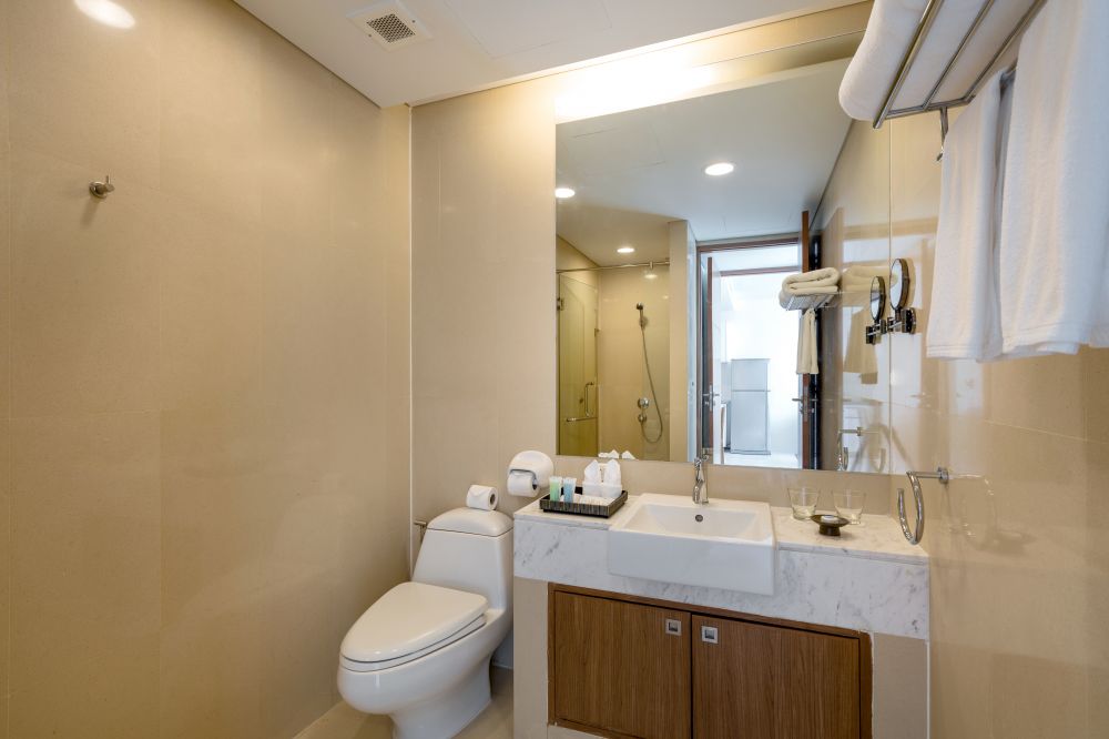 1-Bedroom Residence with/no Balcony Without Kitchen, Splash Beach Resort Maikhao Phuket 5*