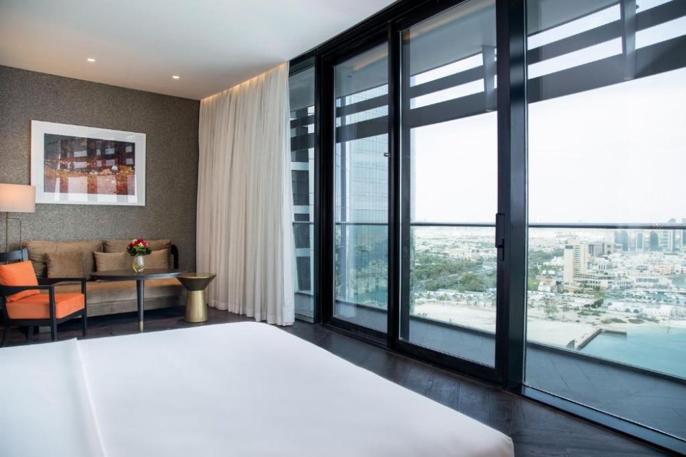 King Deluxe Room, Grand Hyatt Abu Dhabi Hotel & Residences 5*