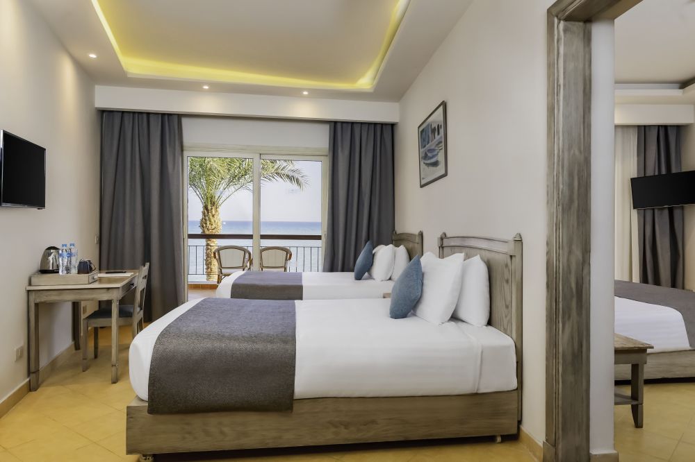 Mega Family Room, Sunrise Alma Bay Resort (ex. Protels Grand Seas Resort) 4*