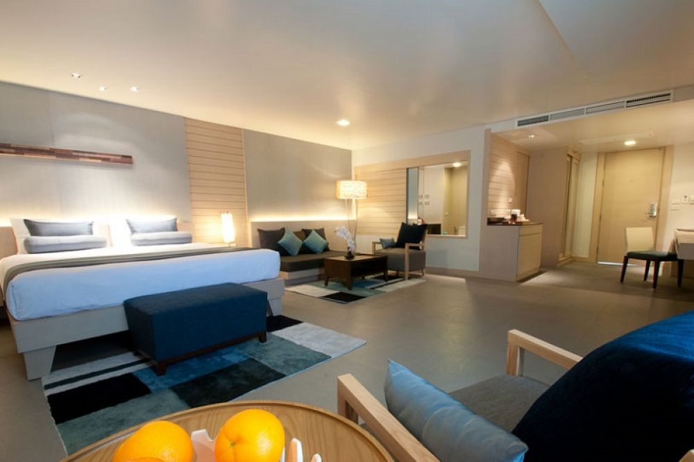 Premier Triple Room, Ashlee Heights Patong Hotel 4*