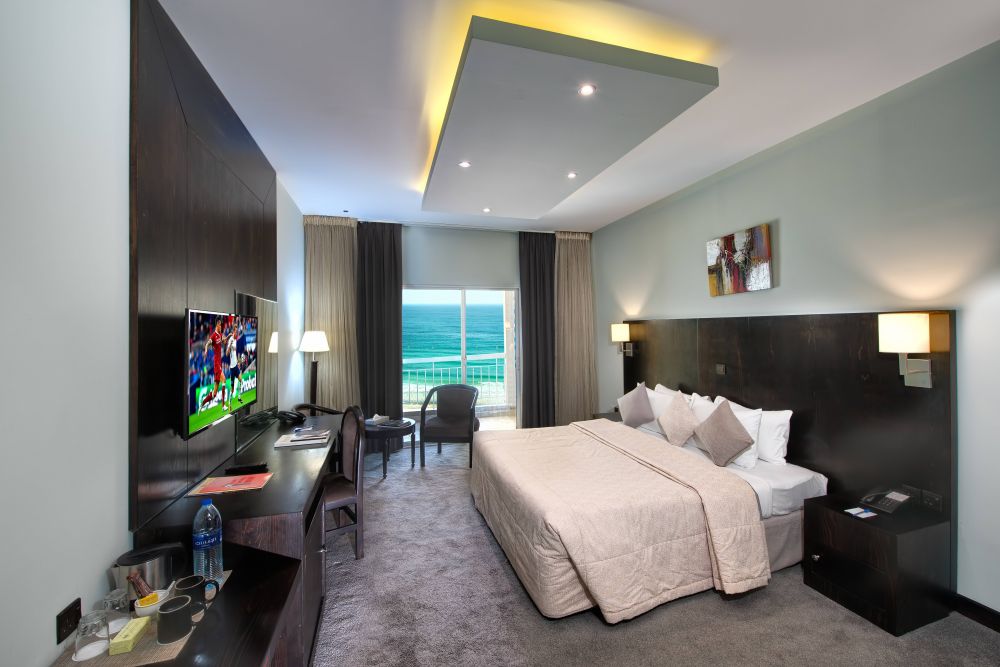 Standard Room - Main Building Sea View, Sharjah Carlton Hotel 4*