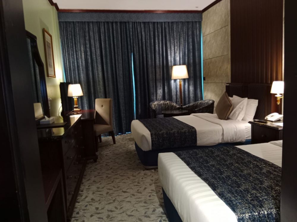 Superior Room, Knight Armour Hotel (ex. Grand Mayfair Hotel) 3*