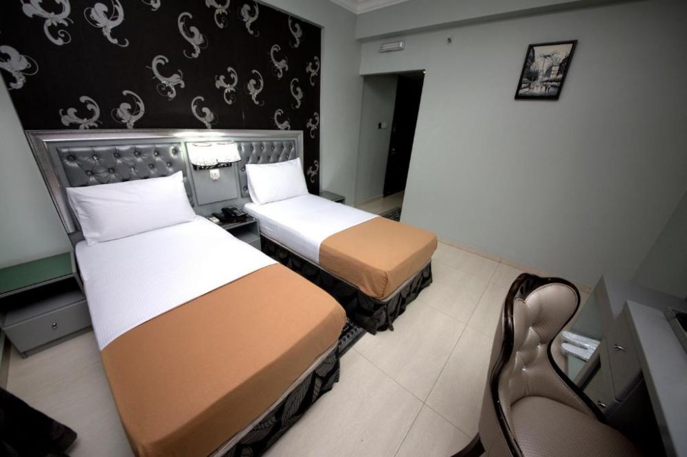 Standard, White Fort Hotel Dubai 1*