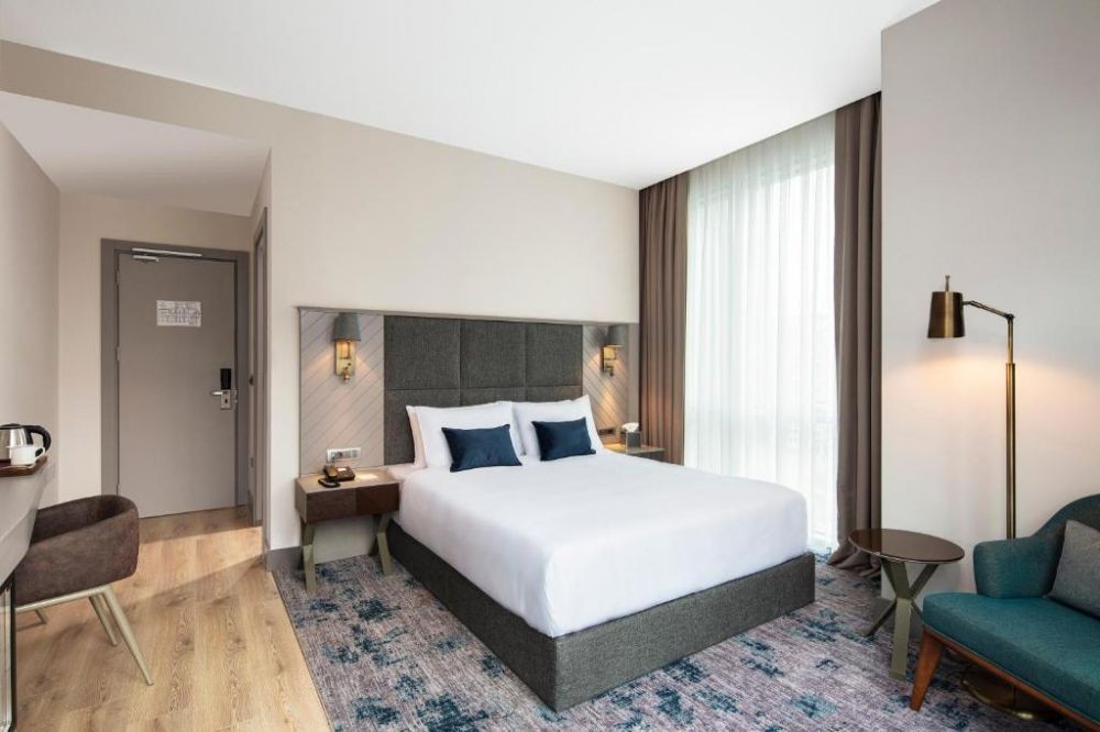 Superior Room, Delta Hotels Marriott Istanbul Halic 5*
