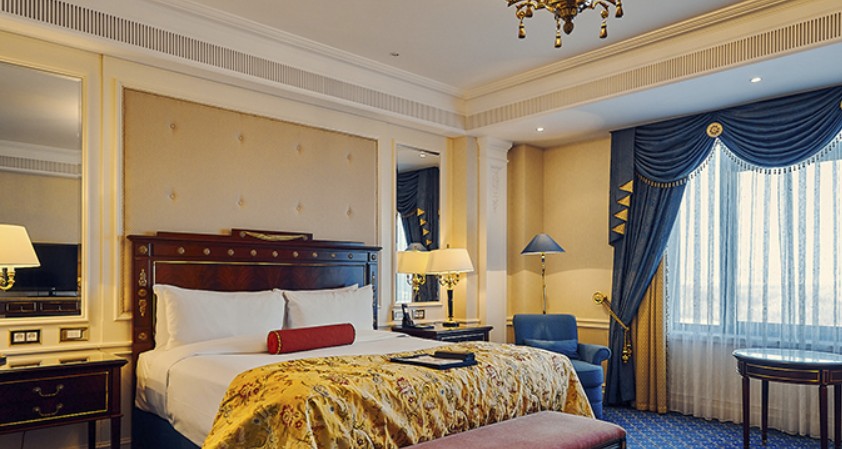 Deluxe, Fairmont Grand Hotel Kyiv 5*