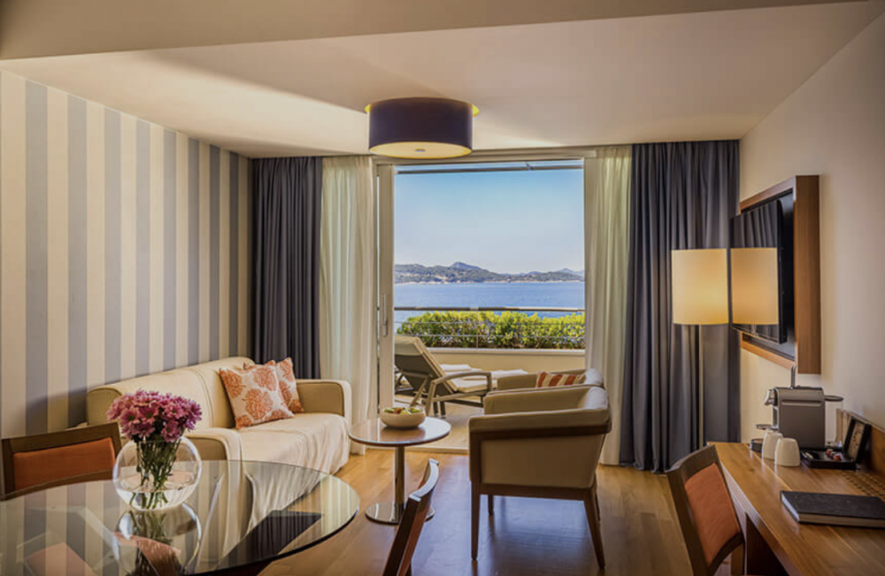 Suite for 2+2 with Jacuzzi, Valamar Collection Dubrovnik President 5*
