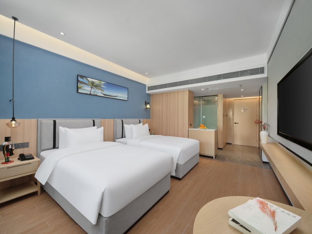 Deluxe Pool-view Room (twin), Tsingneng Landscape Coastal (ex.Liking Resort Sanya) 4*