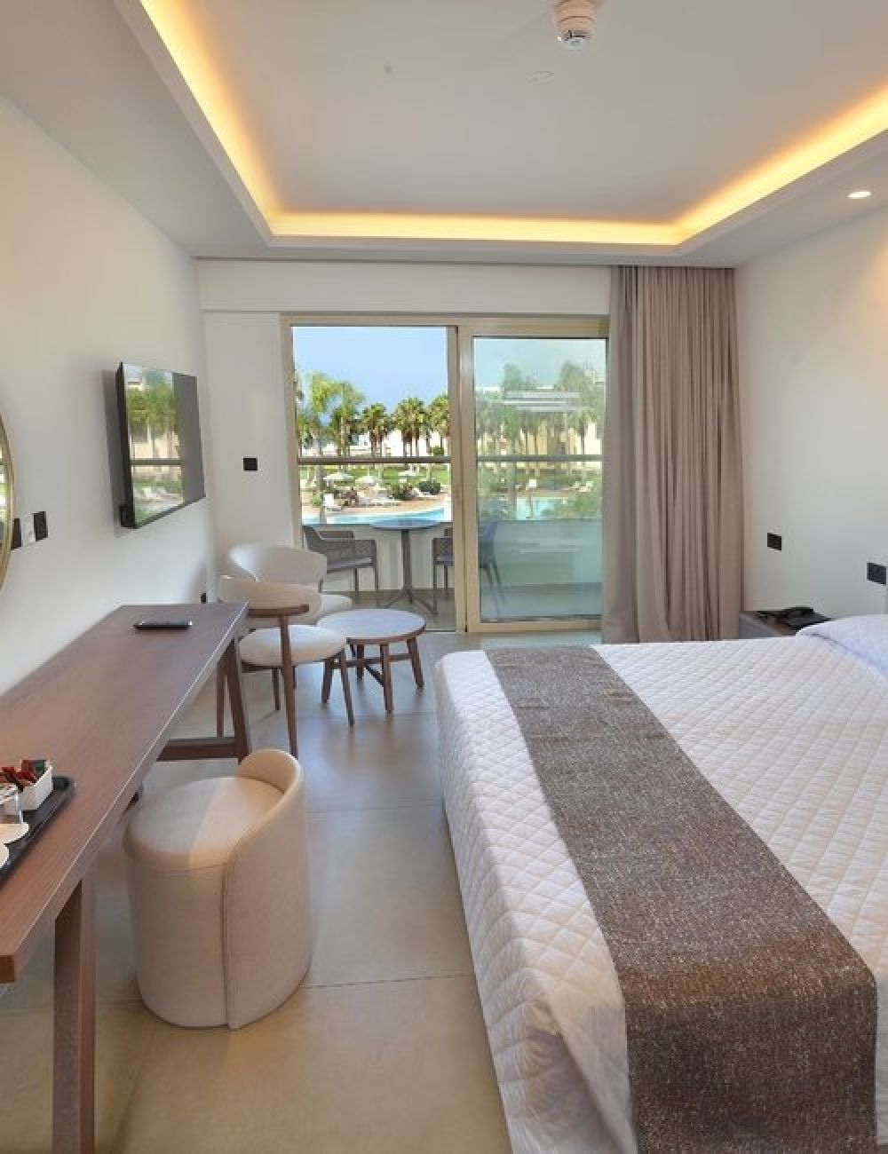Luxury Inland View, Nelia Sea Breeze 4*