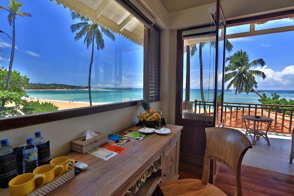 Penthouse Suite, Thaproban Beach House 4*