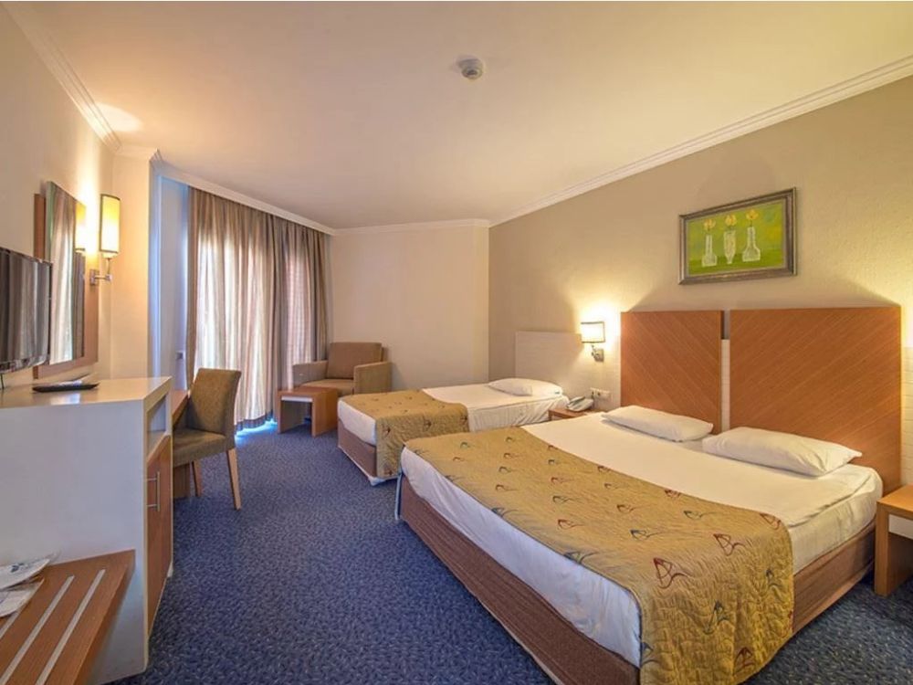 Standard Room ROH, Crystal Admiral Resort Suites & Spa 5*
