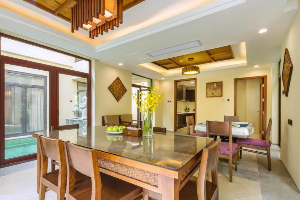 4 Bedrooms Villa, Yalong Bay Villas & Spa 5*