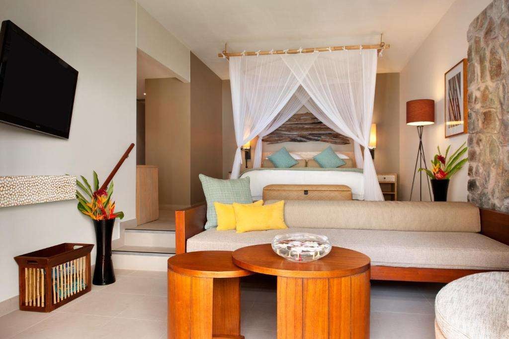 Deluxe Ocean View Garden Room, Kempinski Seychelles Resort 5*