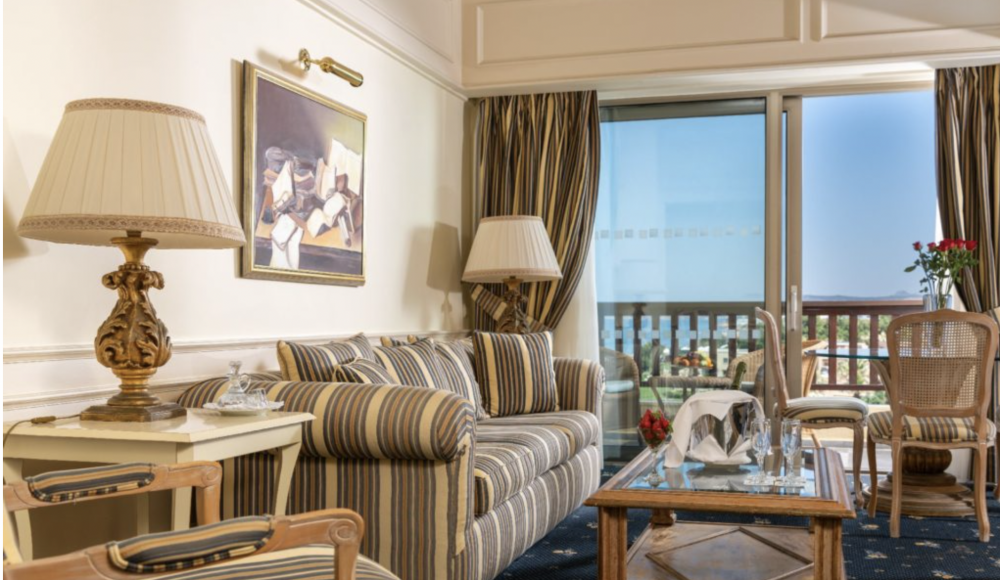 DELUXE TWO BEDROOM SUITE SEA VIEW MAIN BUILDING, Aquila Rithymna Beach 5*