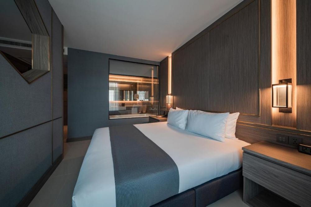 Classic One-bedroom Suite, Mandarin Eastville 4+