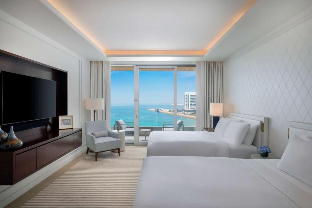 Deluxe One-Bedroom Suite, Waldorf Astoria Lusai 5*