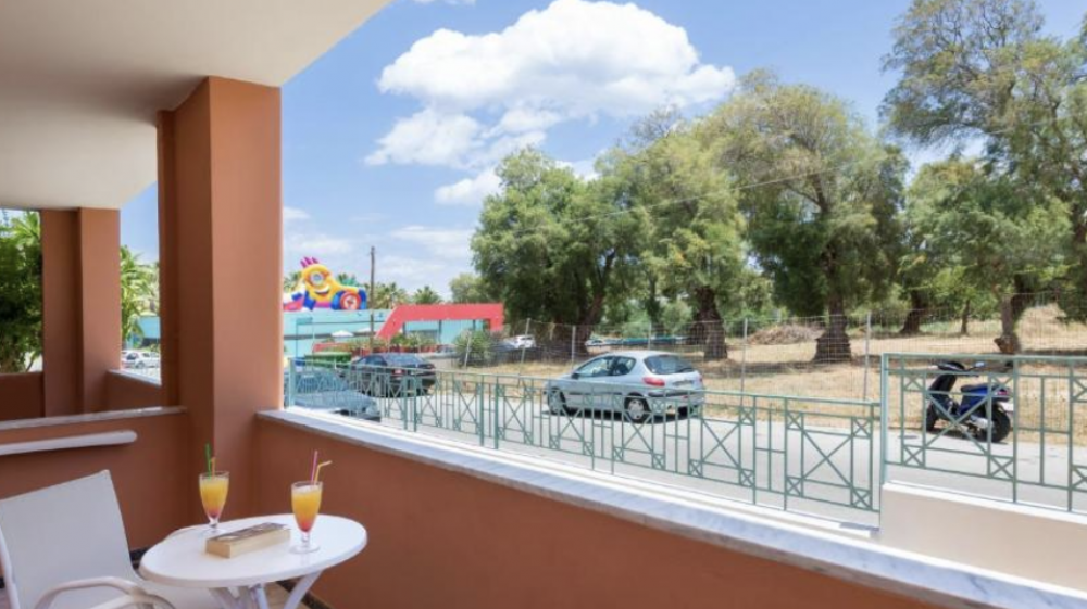 One-Bedroom Apartment, Ilianthos Village Luxury Hotel & Suites 4*