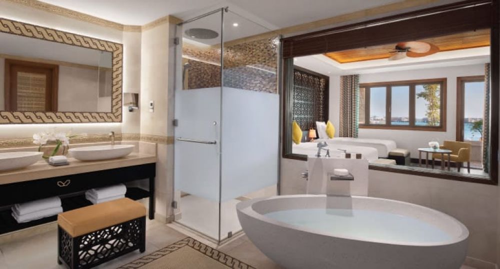 Premier Sea View Room, Banana Island Resort Doha By Anantara 5*