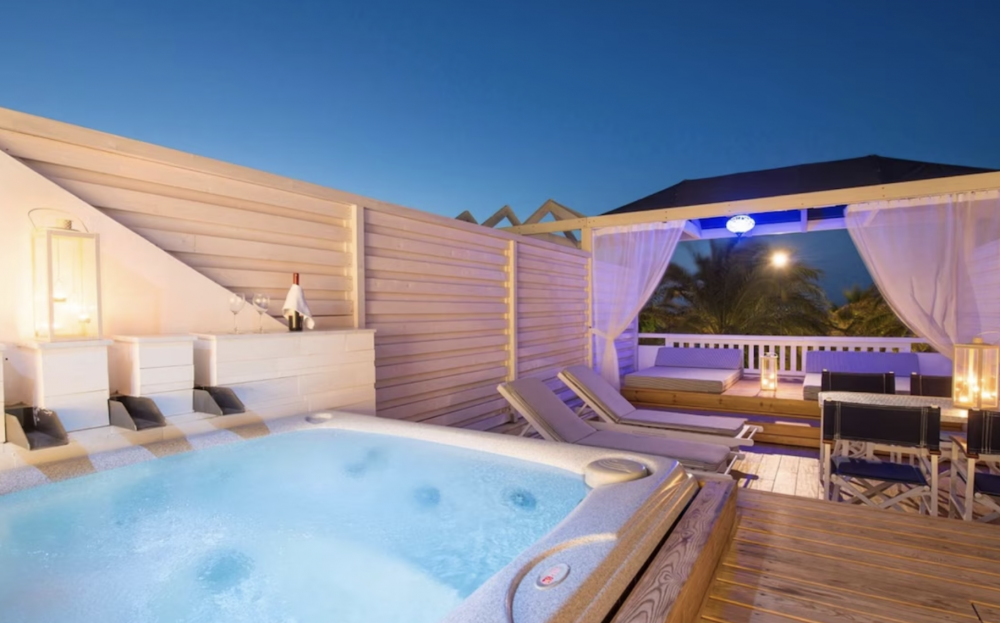 Island Suite with Hot Tub - Sea View, Radisson Blu Beach Resort 5*