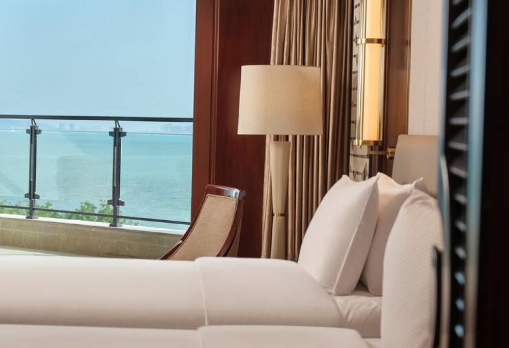 Twin Guest Room Sea View, DoubleTree by Hilton Sanya Bay 3*