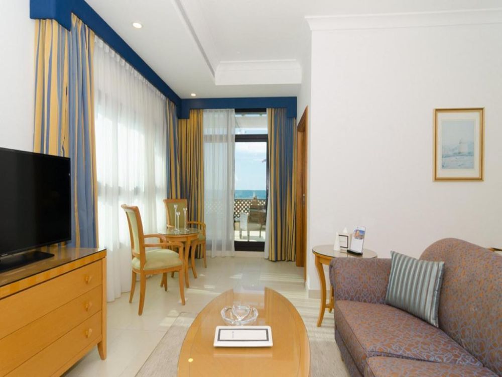 1 Bedroom Sea View/ City View, Roda Beach Resort 5*