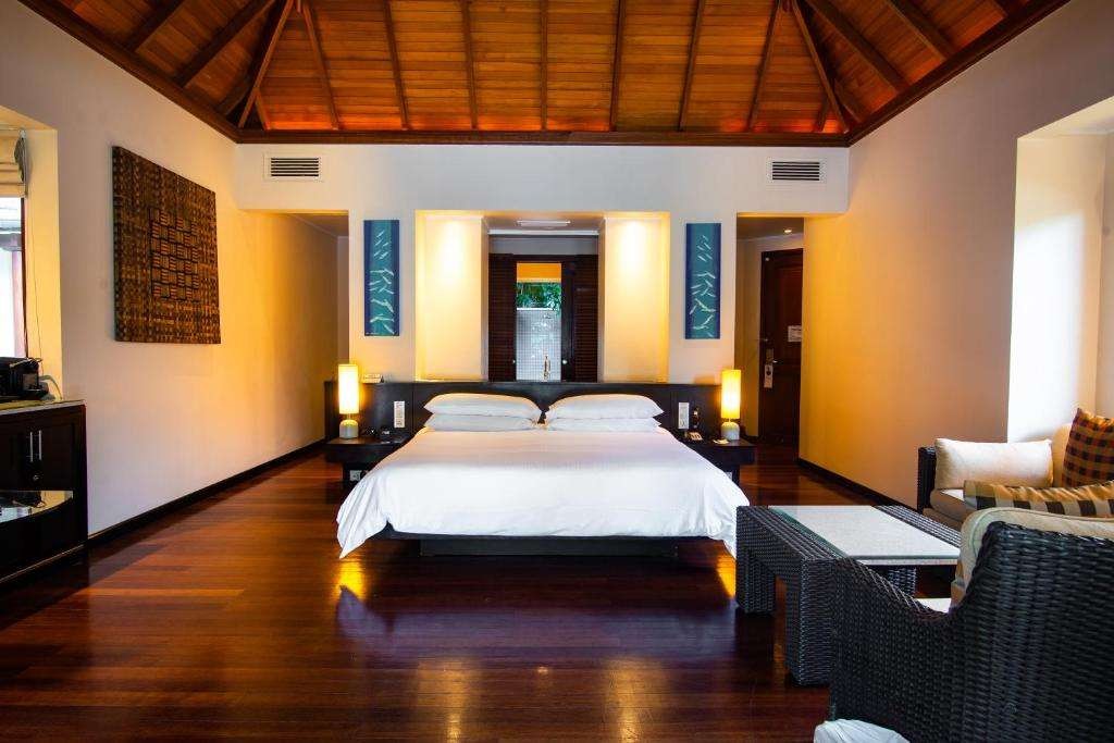 King Beachfront Villa with Plunge Pool, Hilton Seychelles Labriz Resort & Spa 5*