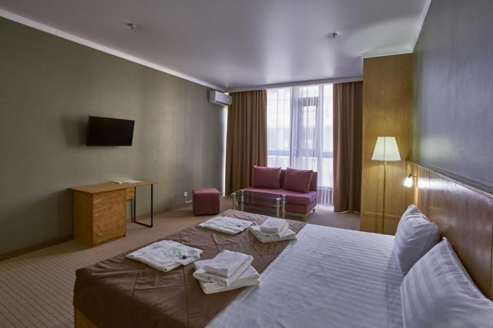 Deluxe Room, Altyn Eco Park 4*