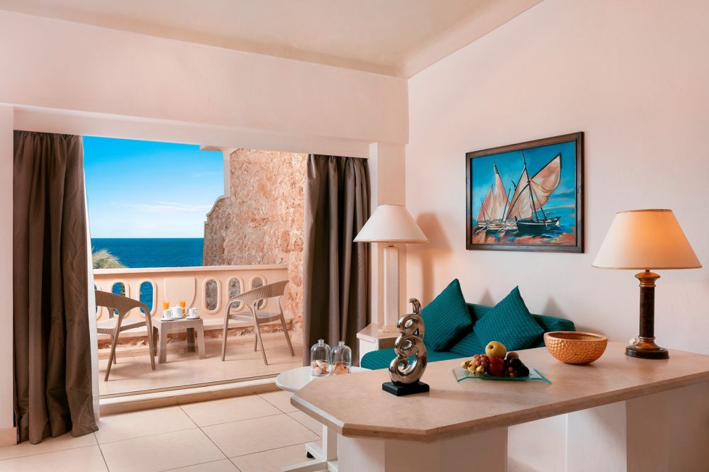 Standard Sea View Room, Albatros Citadel Resort (ex. Citadel Azure) 5*