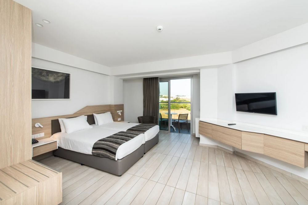 Superior Inland View Room, Evalena Beach Hotel 4*