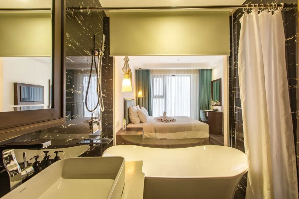 Family Suite 2 Bedroom Partial Sea View, Adaline Hotel and Suite 4*