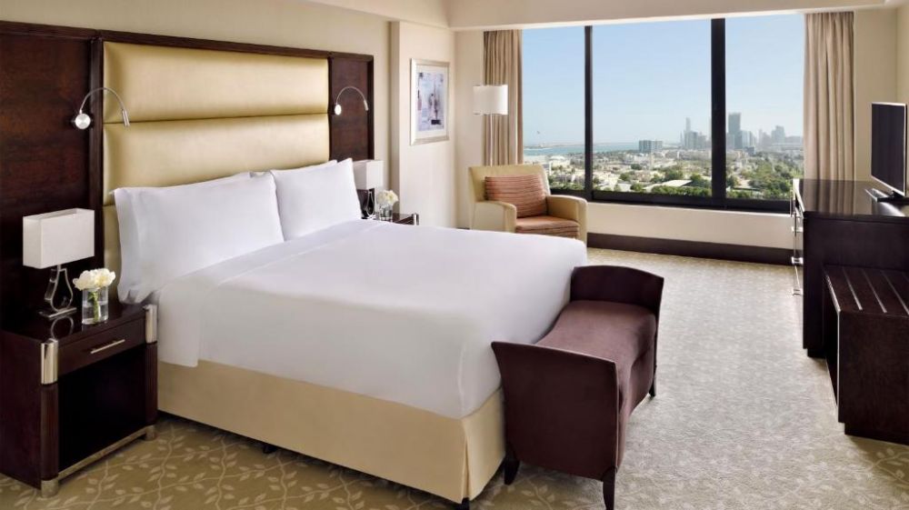 One Bedroom Suite Garden View / Sea View, Intercontinental Hotel Abu Dhabi 5*