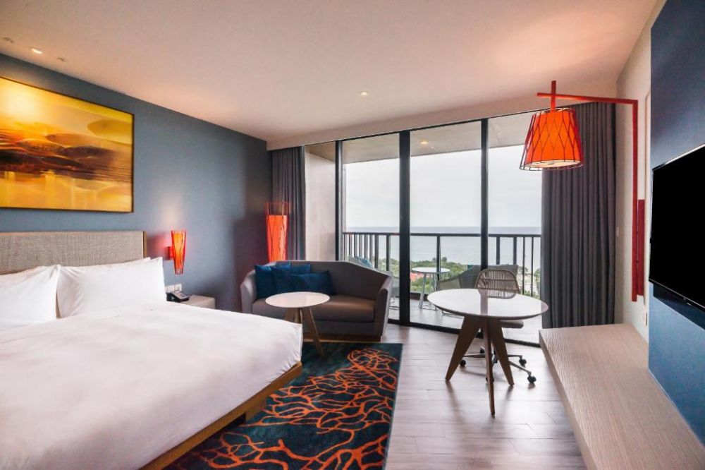 Standard Ocean View/ Mountain View, Holiday Inn Vana Nava 5*