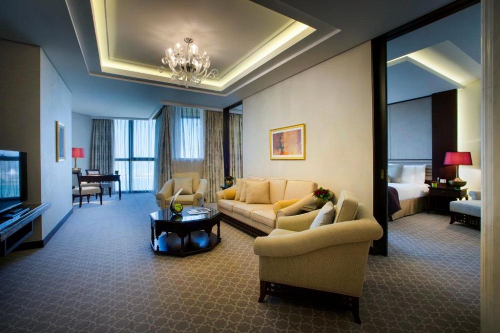 Deluxe Suite Sea View, Bab Al Qasr Hotel 5*