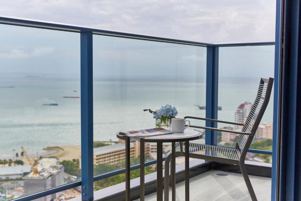 Panoramic Suite Seaview, Grande Centre Point Pattaya 5*