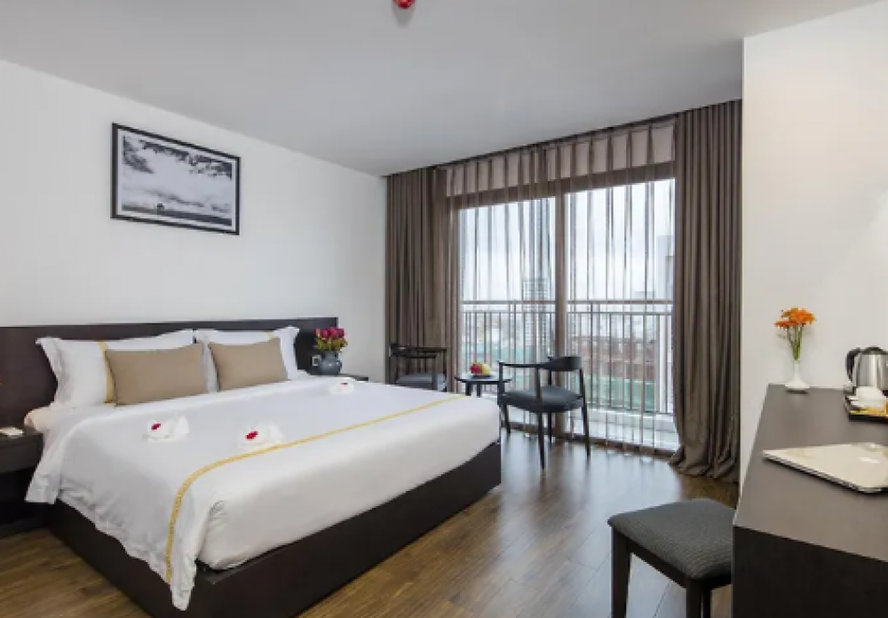 King Room Balcony, Meriton Nha Trang Hotel 4*