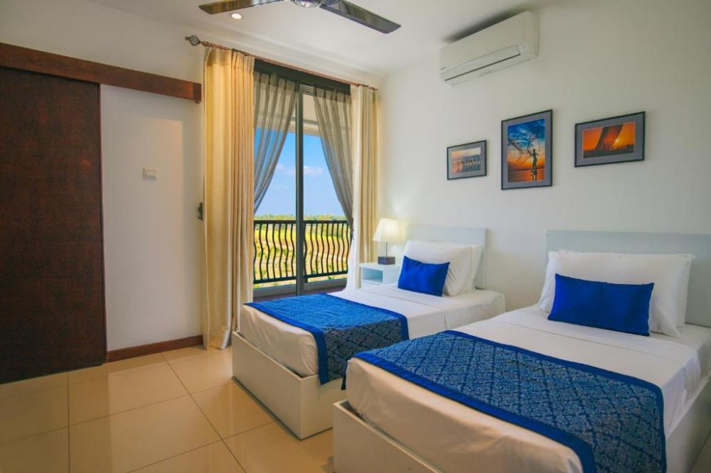 2 Bedroom Apartment with Kitchen, Ocean Front Condominium - Nilaveli 4*