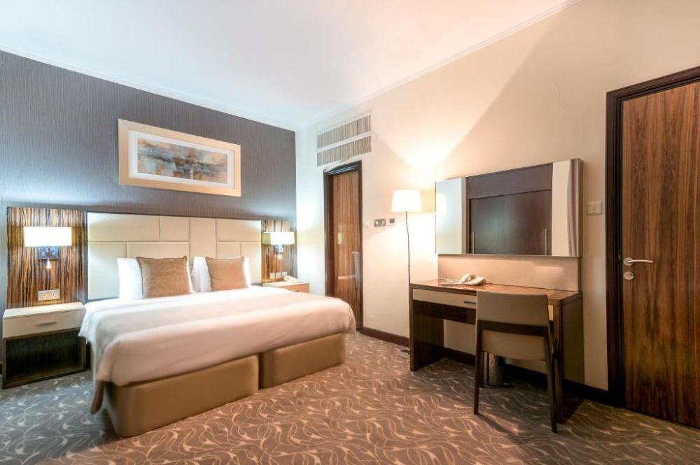 One Bedroom Suite, Hawthorn Suites By Wyndham Abu Dhabi 4*