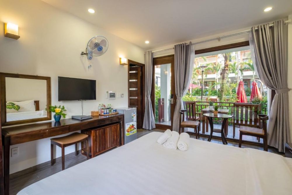 Standard Triple, Melica Resort Phu Quoc 3*