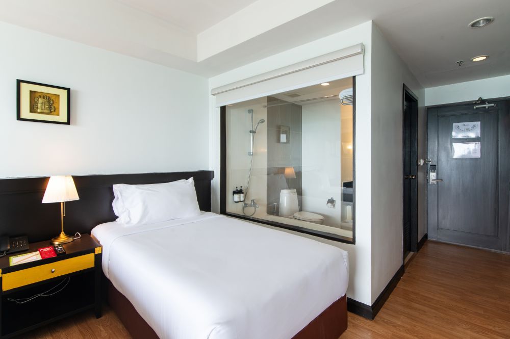Deluxe Room, D Varee Jomtien Beach 4*