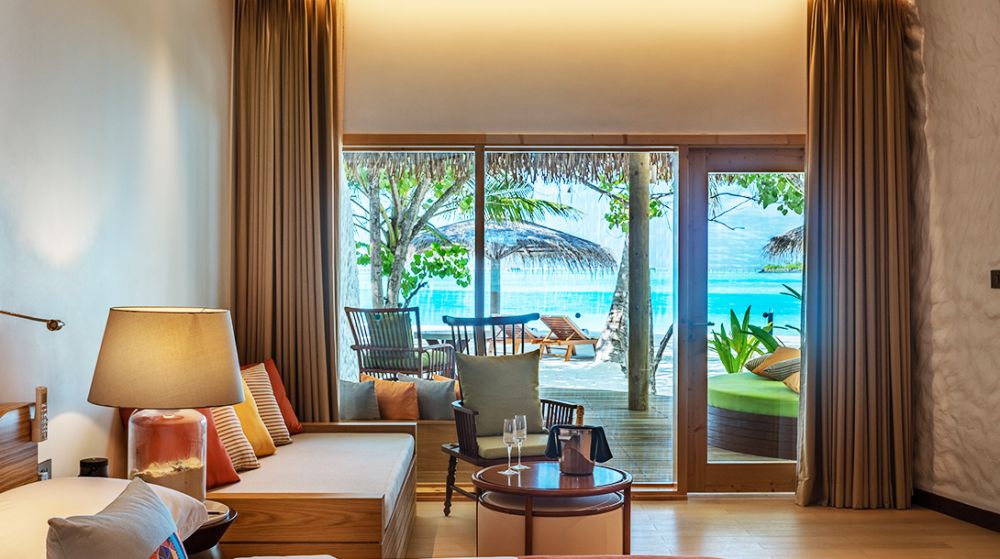Junior Beach Suite, Cinnamon Dhonveli Maldives 4*