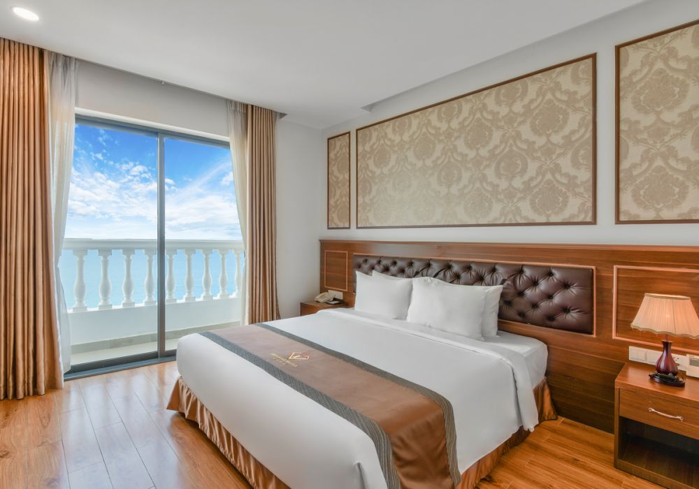 Premier SV with Balcony, Imperial Nha Trang Hotel 4*