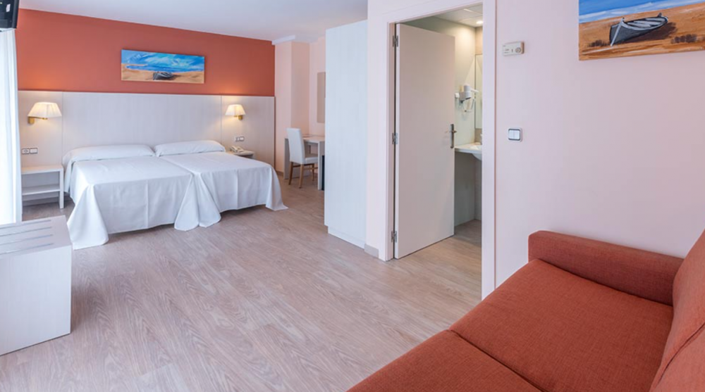 Family Room, GHT Balmes Apartments & Splash (Calella) 3*