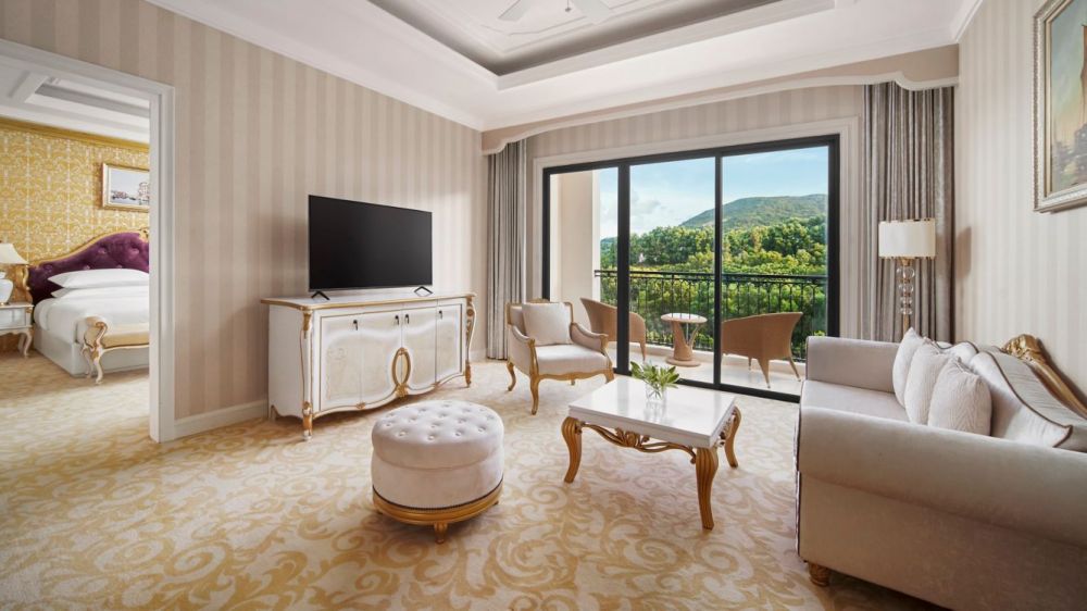 Executive Suite GV/OV, Nha Trang Marriott Resort & Spa Hon Tre Island 5*