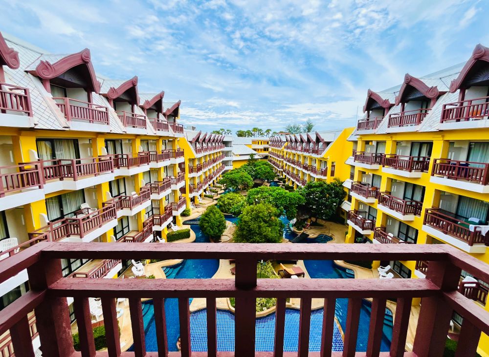 Superior PV Triple, Woraburi Phuket Resort & Spa 3*