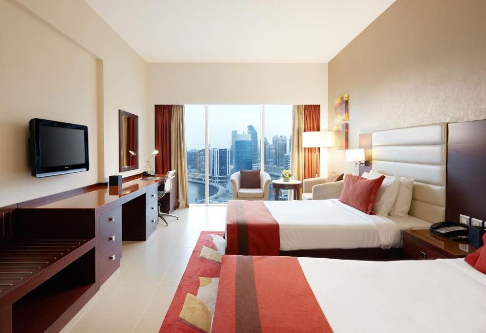 Standard Room, Millennium Central Downtown Dubai 4*