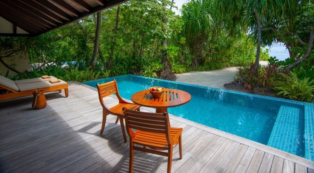 Sunrise / Sunset Beach Pool Villa, The Residence Maldives at Dhigurah 5*